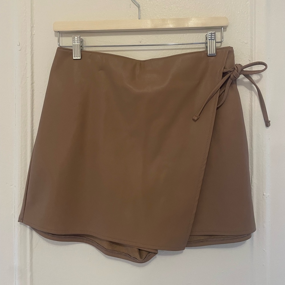 Abercrombie Vegan Leather Tie Skort